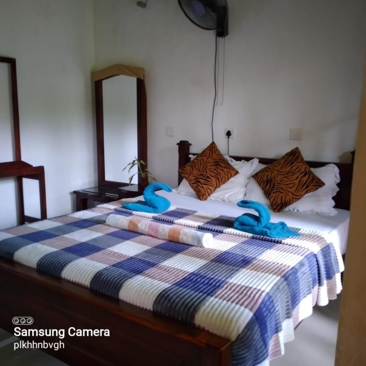 Bed and Breakfast Pasan Guest Ella Exteriér fotografie